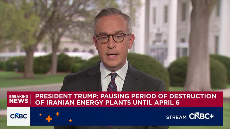 Trump extends pause on attacking Iran energy facilities to April 6