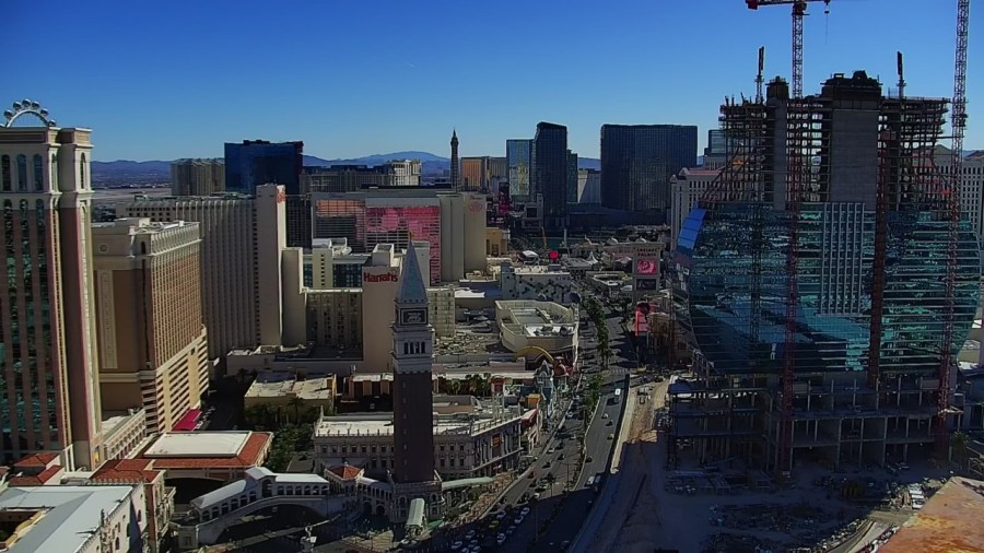 Calm winds in Las Vegas, but major weather shifts ahead