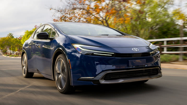 The 2026 Hybrids That Get The Best Real-World Gas Mileage, According To Consumer Reports