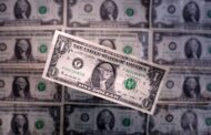 US dollar hovers near 2026 highs as oil's rise spurs hawkish central bank bets