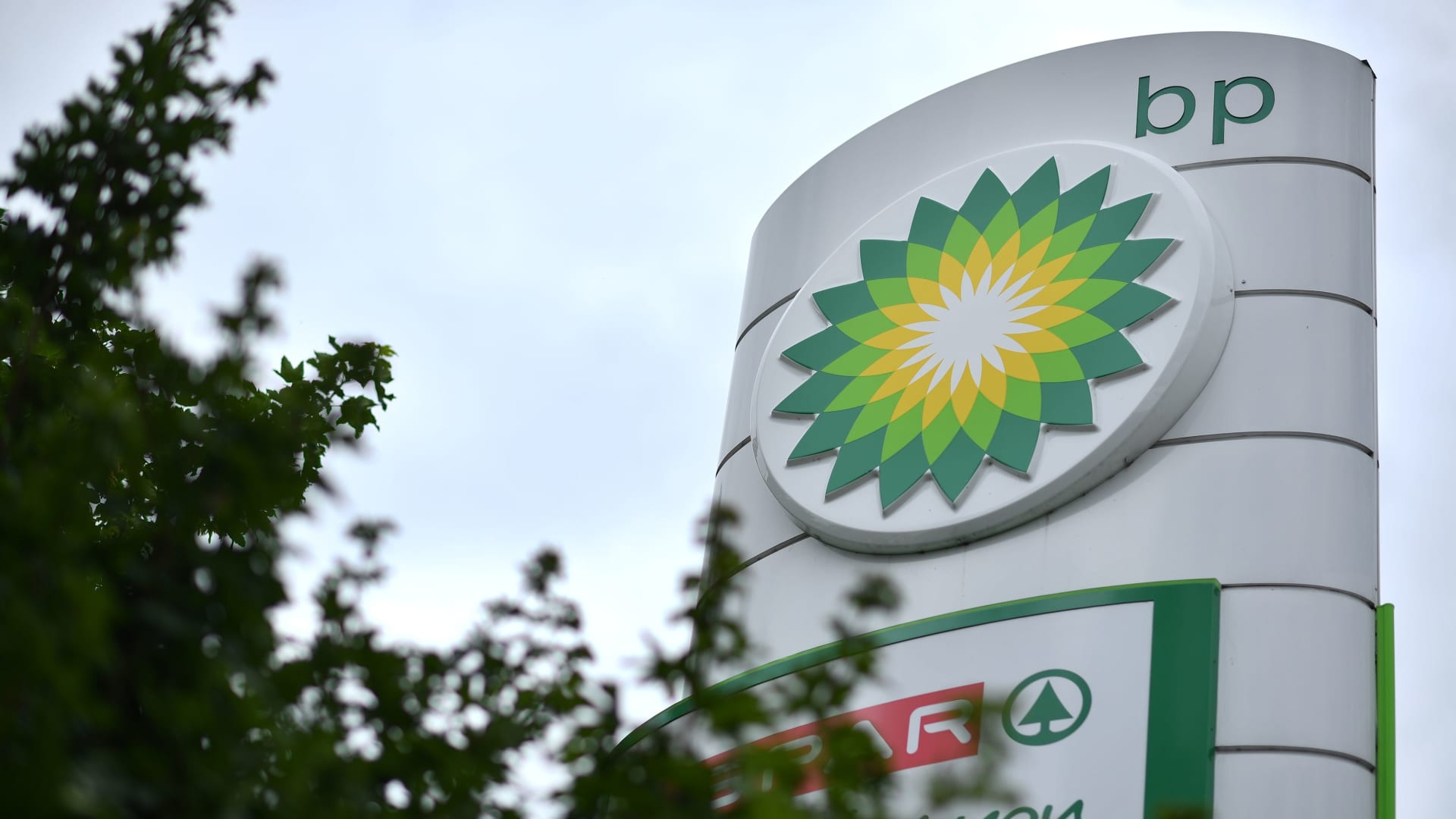 Oil giant BP suffers shareholder revolt over climate transparency at tense AGM