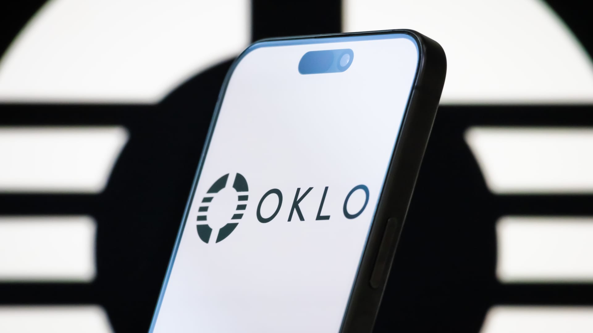 This nuclear energy stock has more than tripled over the past year. HSBC sees more gains ahead