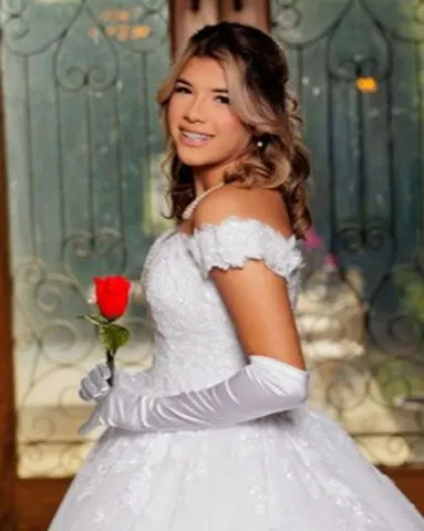 A photo of Larissa Nicole RodriguezCredit: Salinas Funeral Home
