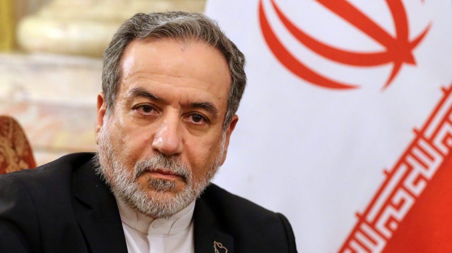Iran foreign minister on Trump’s ‘Stone Age’ threat: No oil or gas being pumped ‘back then’