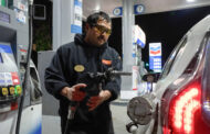 Oregon Democrats found a way to improve roads. Now their gas tax goes before voters as prices soar