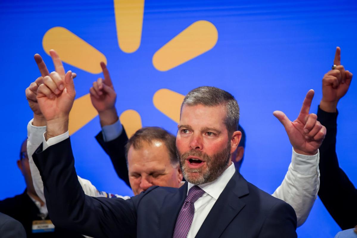 Walmart shoppers are filling their gas tanks with less than 10 gallons for the first time since 2022, and its CFO calls it ‘an indication of stress’