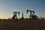 Oil pulls back as traders look for progress on US-Iran talks