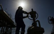 Oil jumps as U.S. fresh strikes on Iran raise worries of extended disruption to energy flows