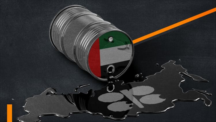 Oil slides nearly 2% as markets look past fresh Iran tensions and focus on supply outlook