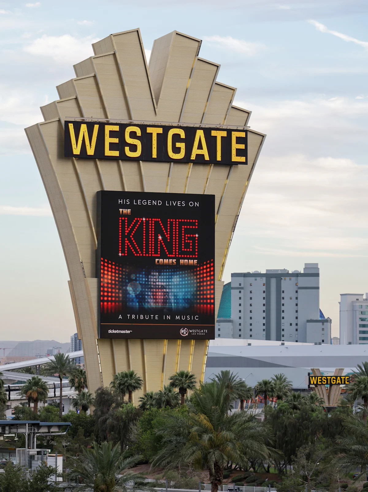 A tourist spent $5 on a Las Vegas slot. Minutes later, everything changed