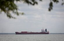 Venezuela's oil exports rose to 1.25 million bpd in May, shipping data shows