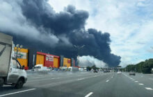 Moscow residents complain of black rain after largest Ukrainian attack hits oil refinery