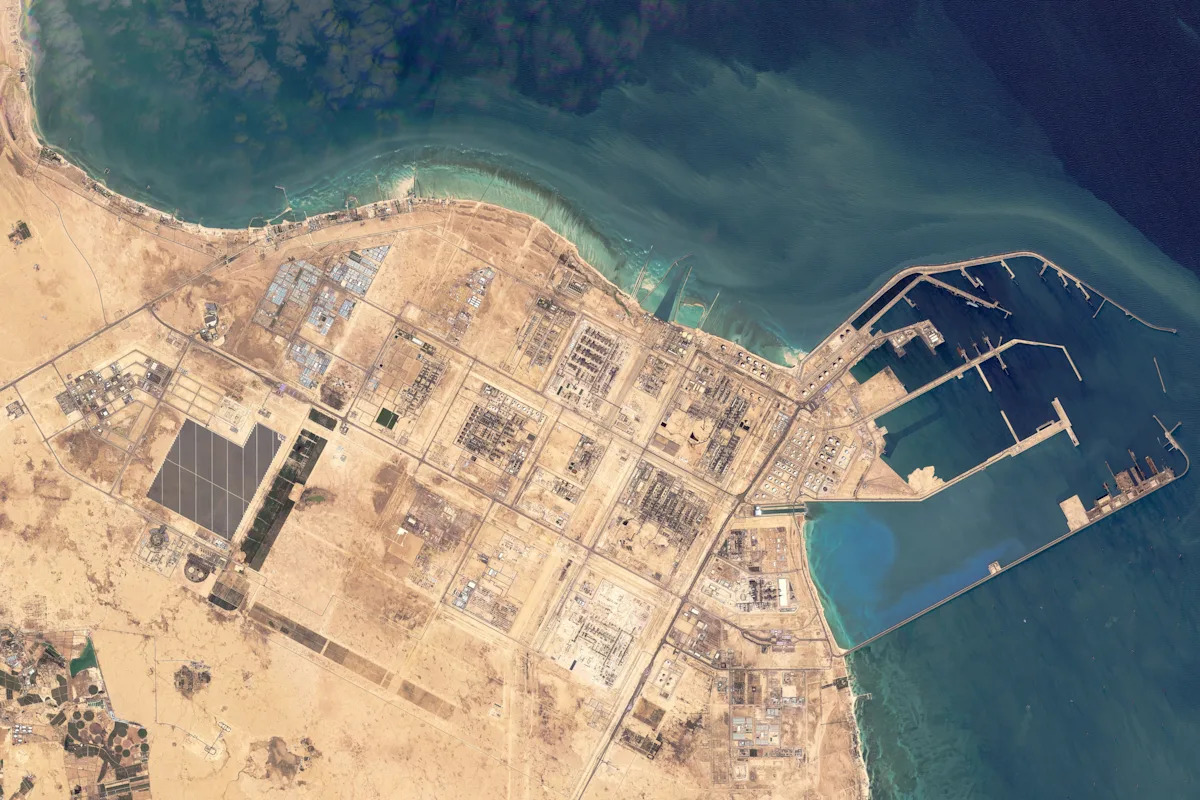 Explosion as Qatar restarts gas export terminal hurts 54 and leaves 18 missing