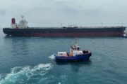 Oil rises as U.S. continues to strike Iran, reinstates naval blockade of the country's ports