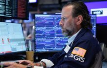 The volatile AI trade marched higher, but oil kept Wall Street on edge last week