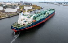 Oil extends gains as Trump threatens strikes on critical Iranian infrastructure