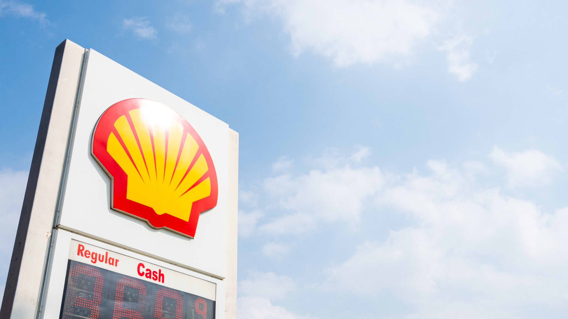 Shell posts best quarterly profit in four years as Iran war boosts oil and gas prices