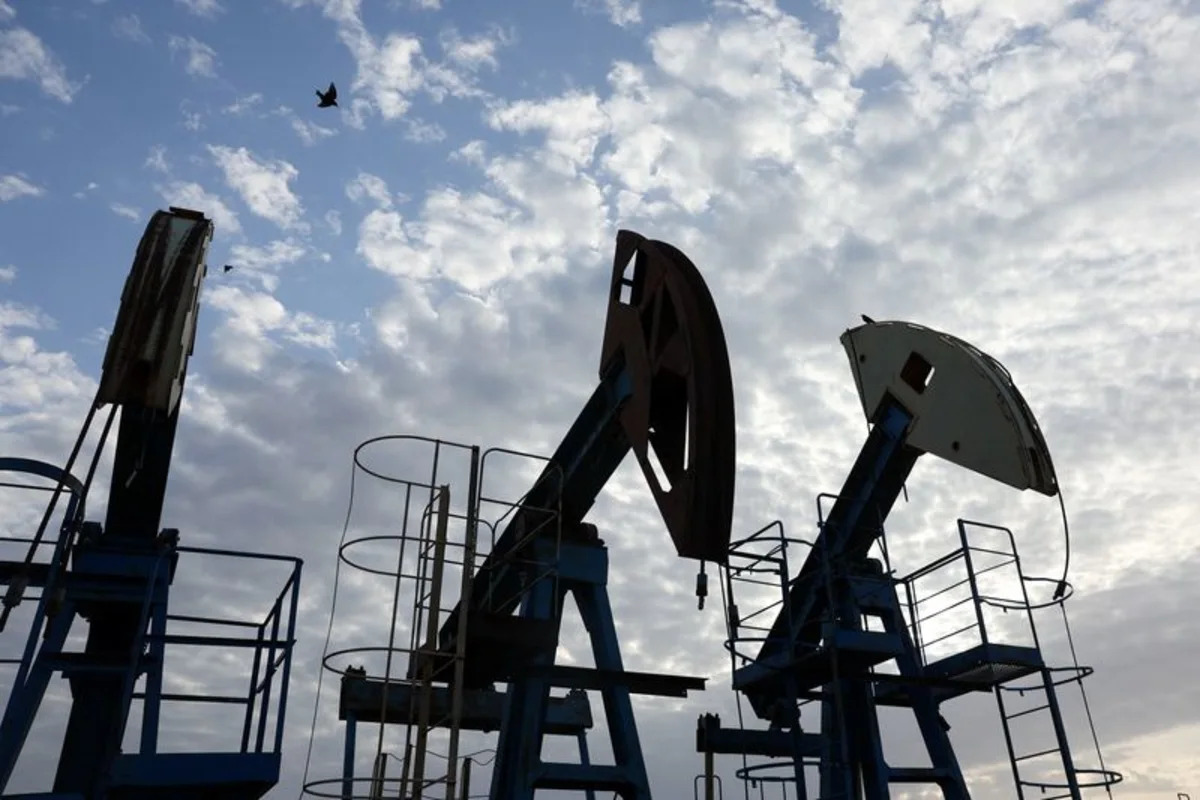 Oil settles up $3 as Iran reviews bill to ban US, Israeli vessels from Hormuz