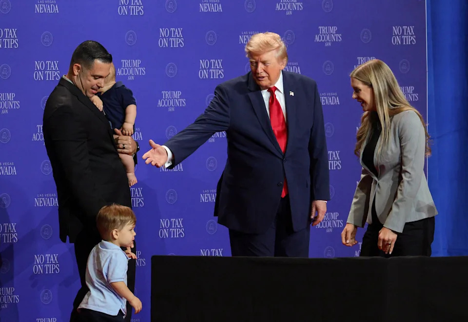 Watch Trump dash across stage after a wandering toddler in Las Vegas