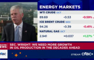 Energy Secretary Chris Wright tells CNBC more than 17 million barrels of oil transited Hormuz on Monday