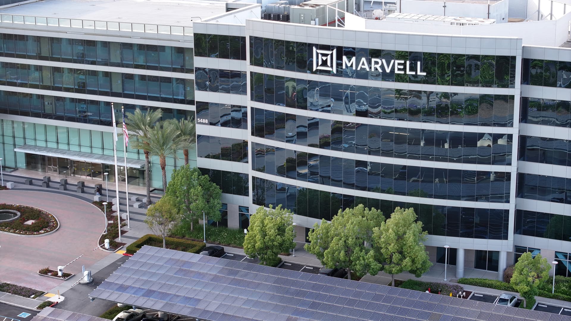 Stocks making the biggest moves midday: Marvell, Moderna, Lamb Weston, Constellation Energy & more