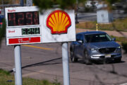 Boosting U.S. oil supplies with Russian diesel unlikely to have impact on prices, experts say